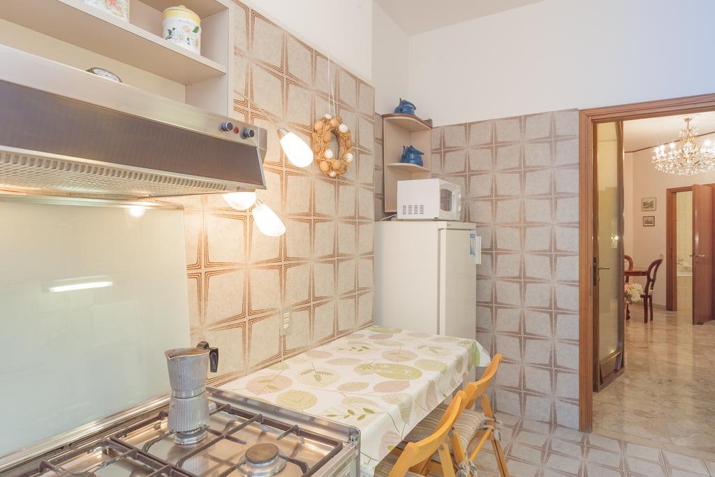 Casa Di Gioia Apartman Verona Szoba fotó