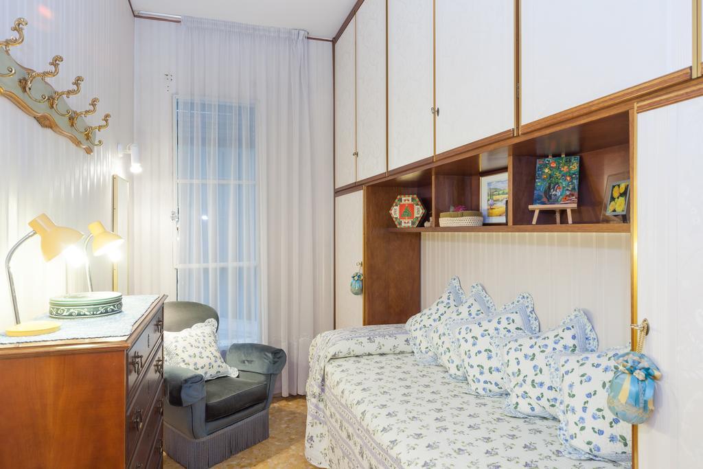 Casa Di Gioia Apartman Verona Szoba fotó